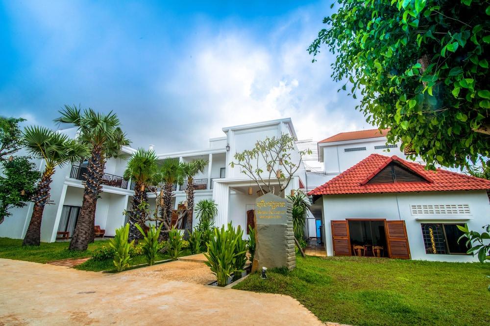 Borei Hang Tep Residence & Spa Siem Reap Exterior foto